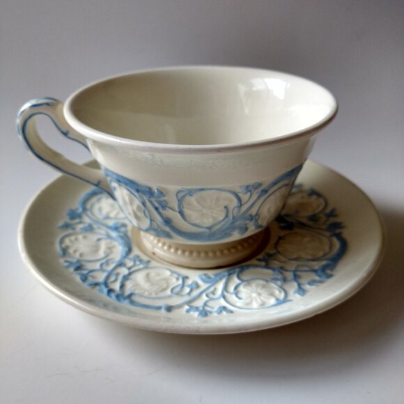 Vintage Wedgwood Patrician Tea Cup & Saucer Etruria Barlaston Shabby Distressed - Picture 3 of 10